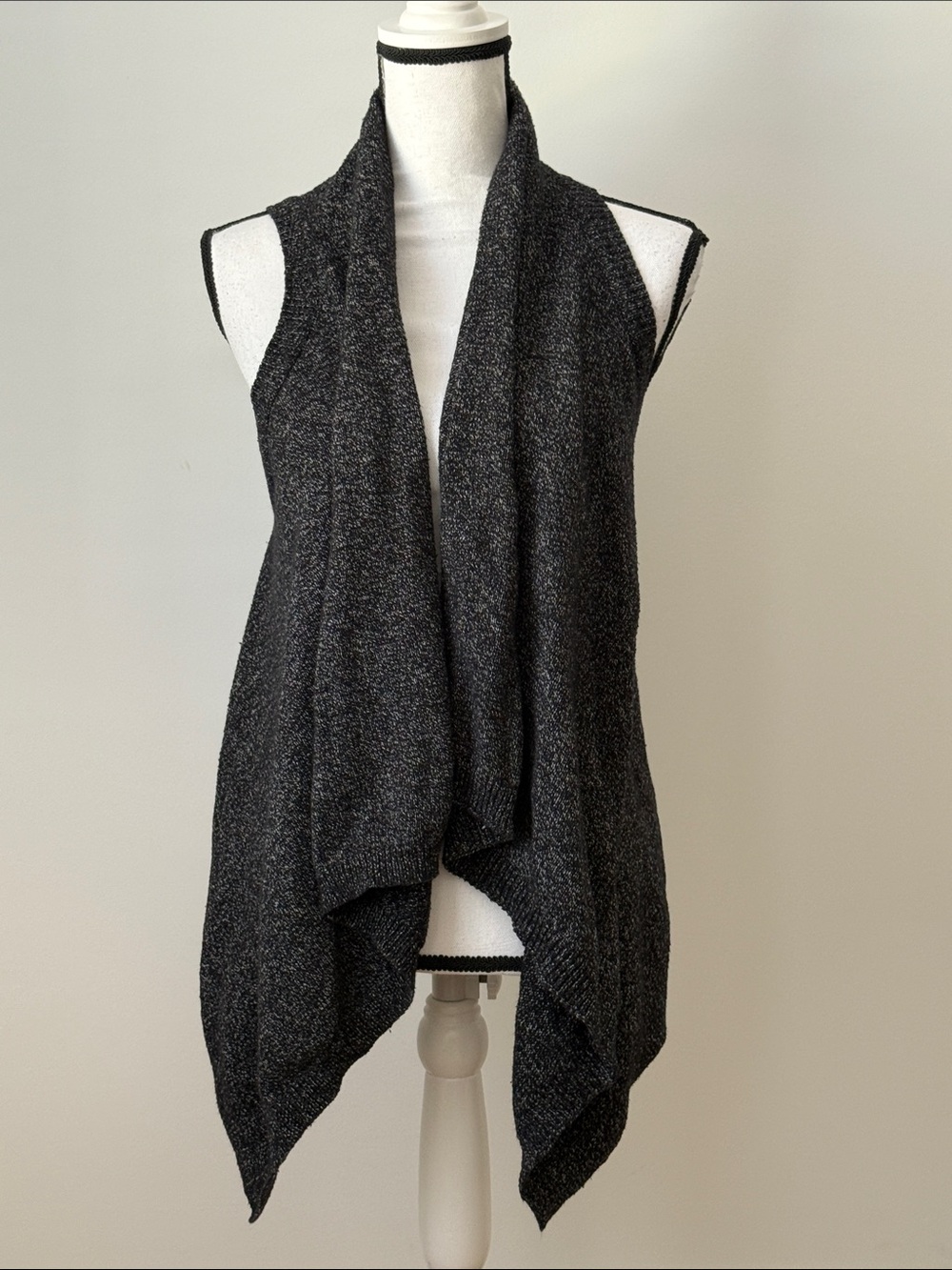 Old Navy Sleeveless Draped Open-Front Sweater Vest - Charcoal